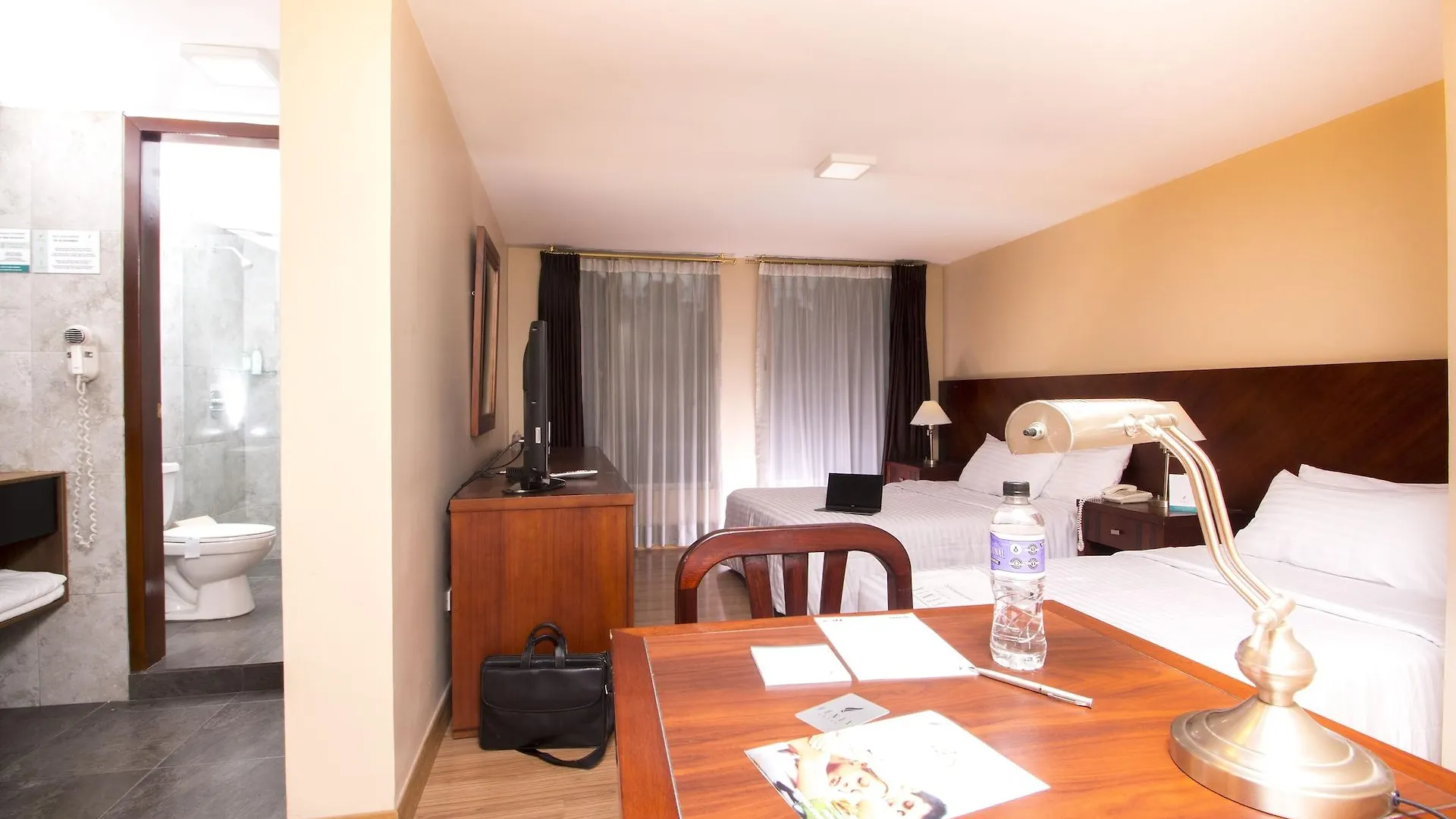 Fenix Hotel Quito
