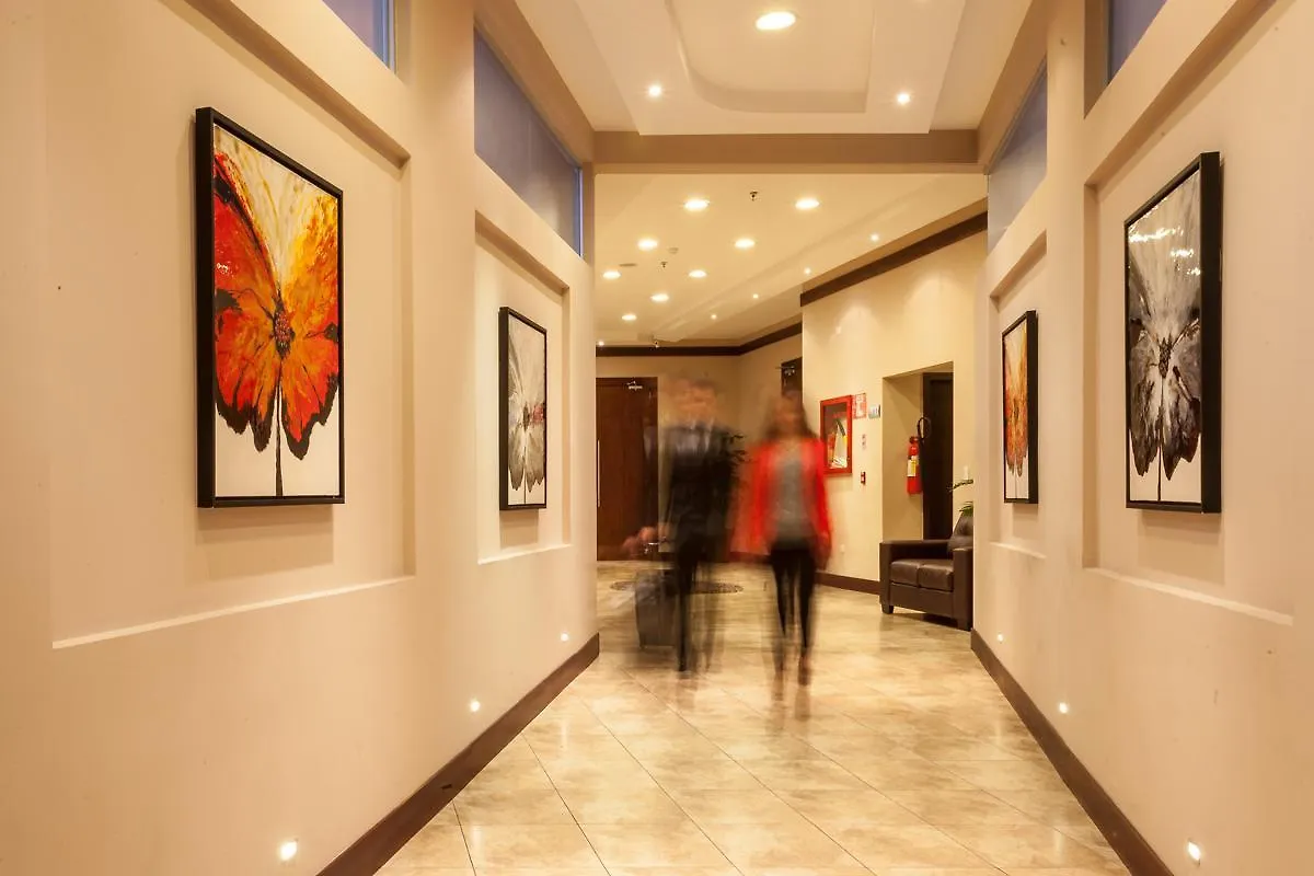 ***  Fenix Hotel Quito Ecuador